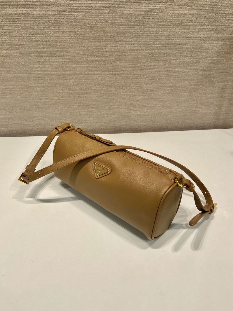 Pra*a hobo bags